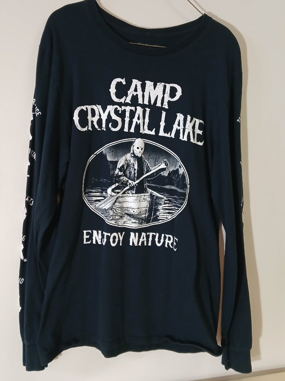 Friday the 13th tee - women's size medium - navy